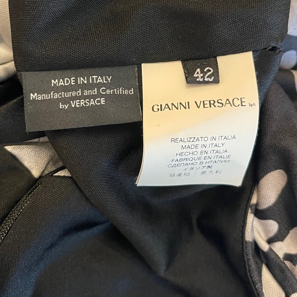 VINTAGE Versace Gianni Versace Label Ruched Bust Floral Dress IT 42 - Picture 12 of 15
